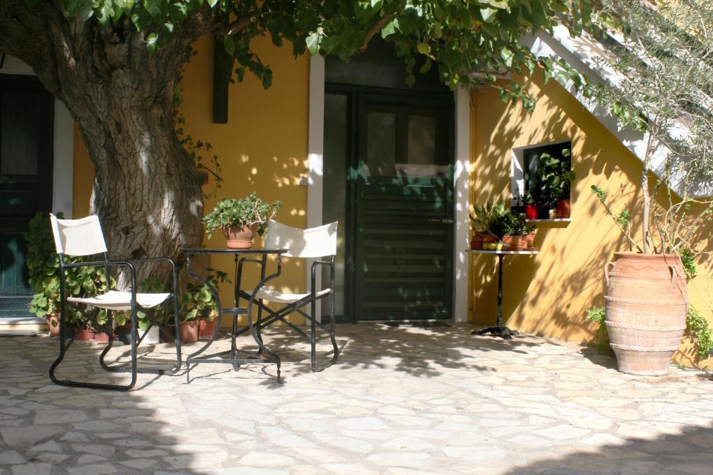 Meliti Guesthouse Akrata Exteriér fotografie